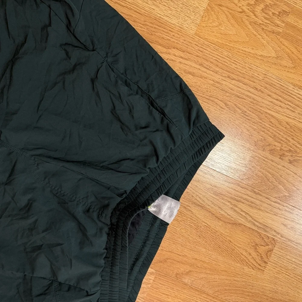 MPB comfortable black